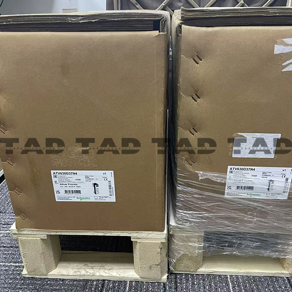 Schneider ATV630D37N4