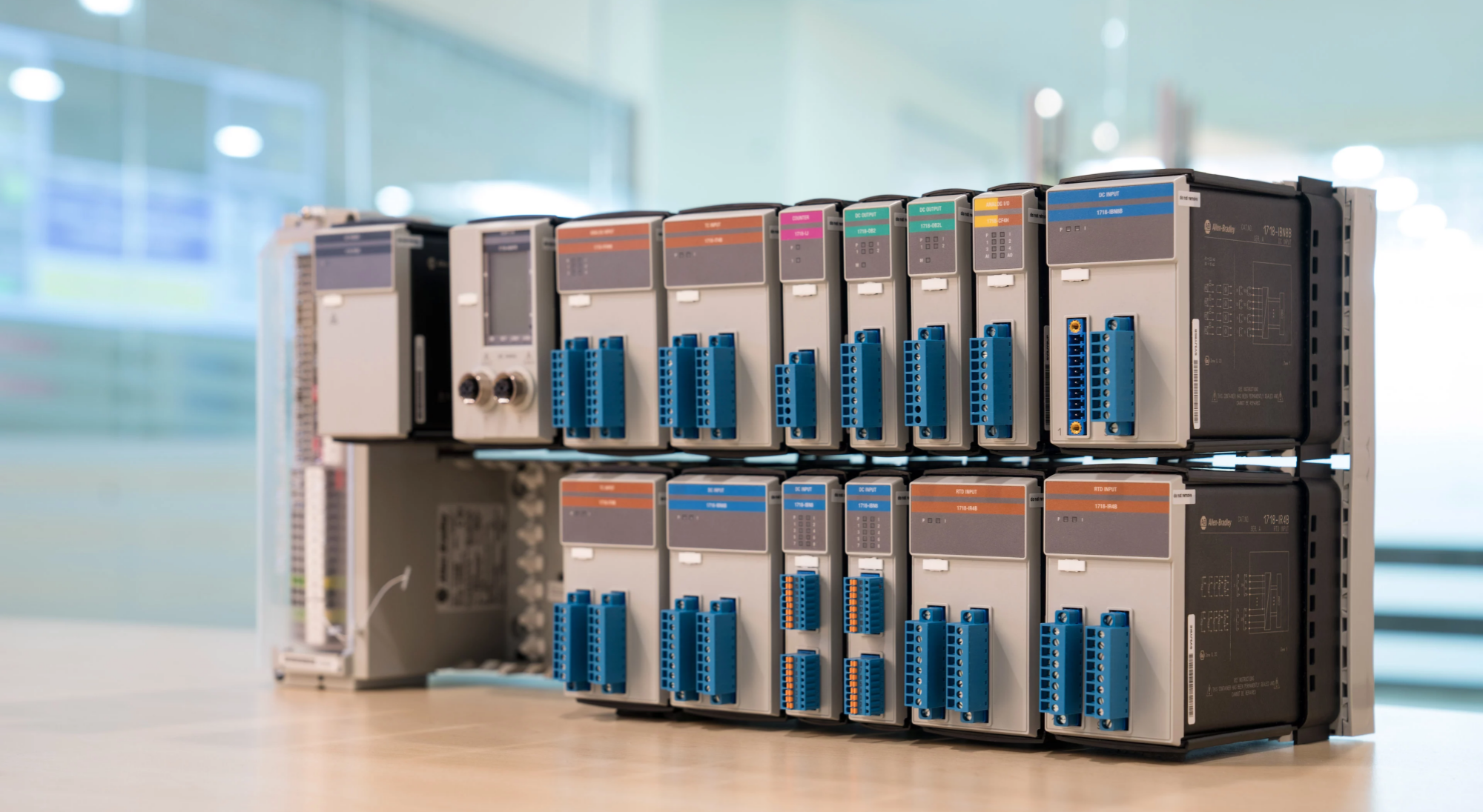 {"default":"Shop more other series of Allen-Bradley"}
