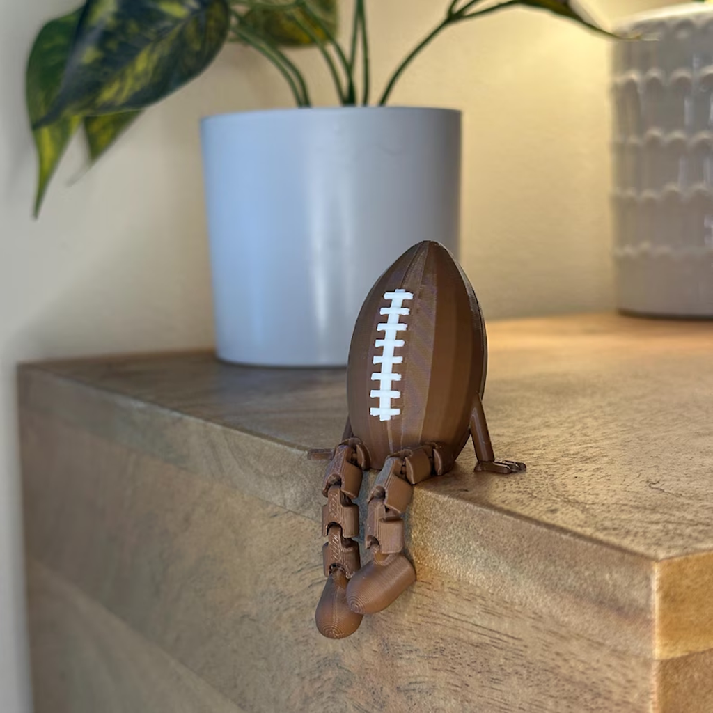 3D-Printed Articulated Sports Ball Buddy