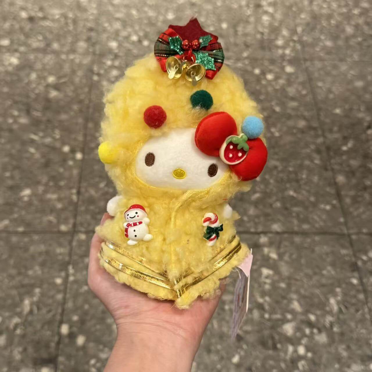 Hello Kitty Christmas Hanging Plush Charms (Holiday Edition)