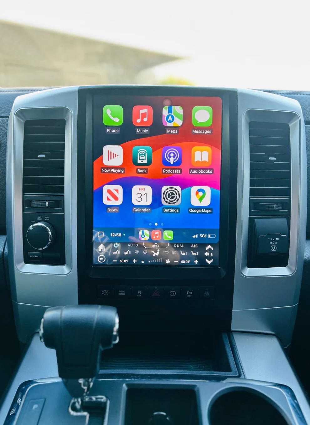 12.1“inch Tesla Style Vertical Screen Android 13 Car Radio GPS Navigation For Dodge RAM 2009-2012 Car Multimedia Stereo Player