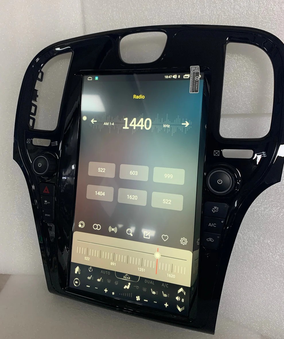 13.6“inch Tesla Style Vertical Screen Android 13 Car Radio GPS Navigation For Chrysler 300 300C 300S 2011 - 2023 Car Multimedia Stereo Player
