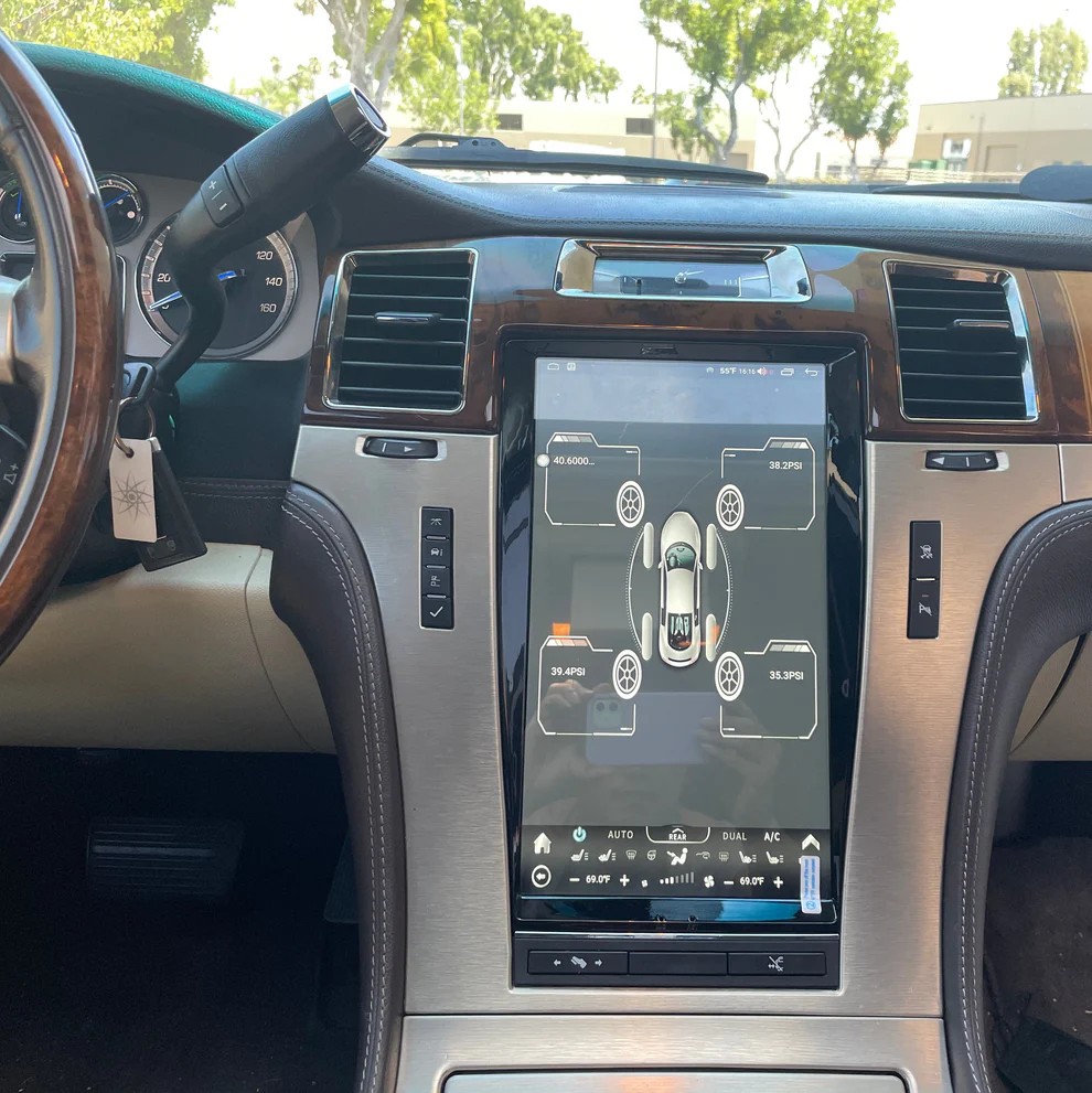 13.6“inch Tesla Style Vertical Screen Android 13 Car Radio GPS Navigation For Cadillac Escalade 2007 - 2014 Car Multimedia Stereo Player