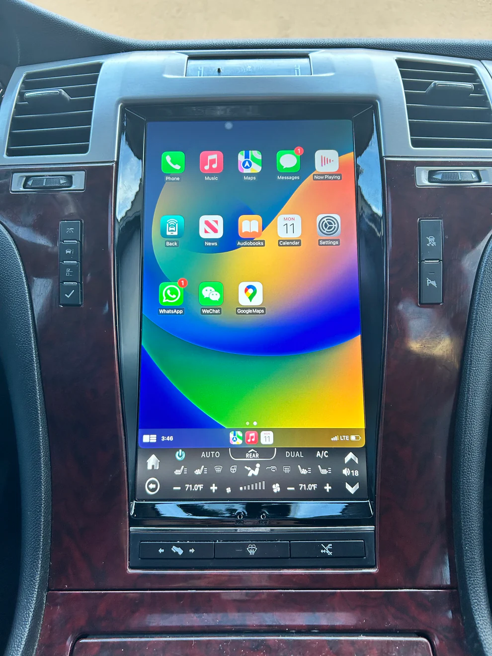 13.6“inch Tesla Style Vertical Screen Android 13 Car Radio GPS Navigation For Cadillac Escalade 2007 - 2014 Car Multimedia Stereo Player