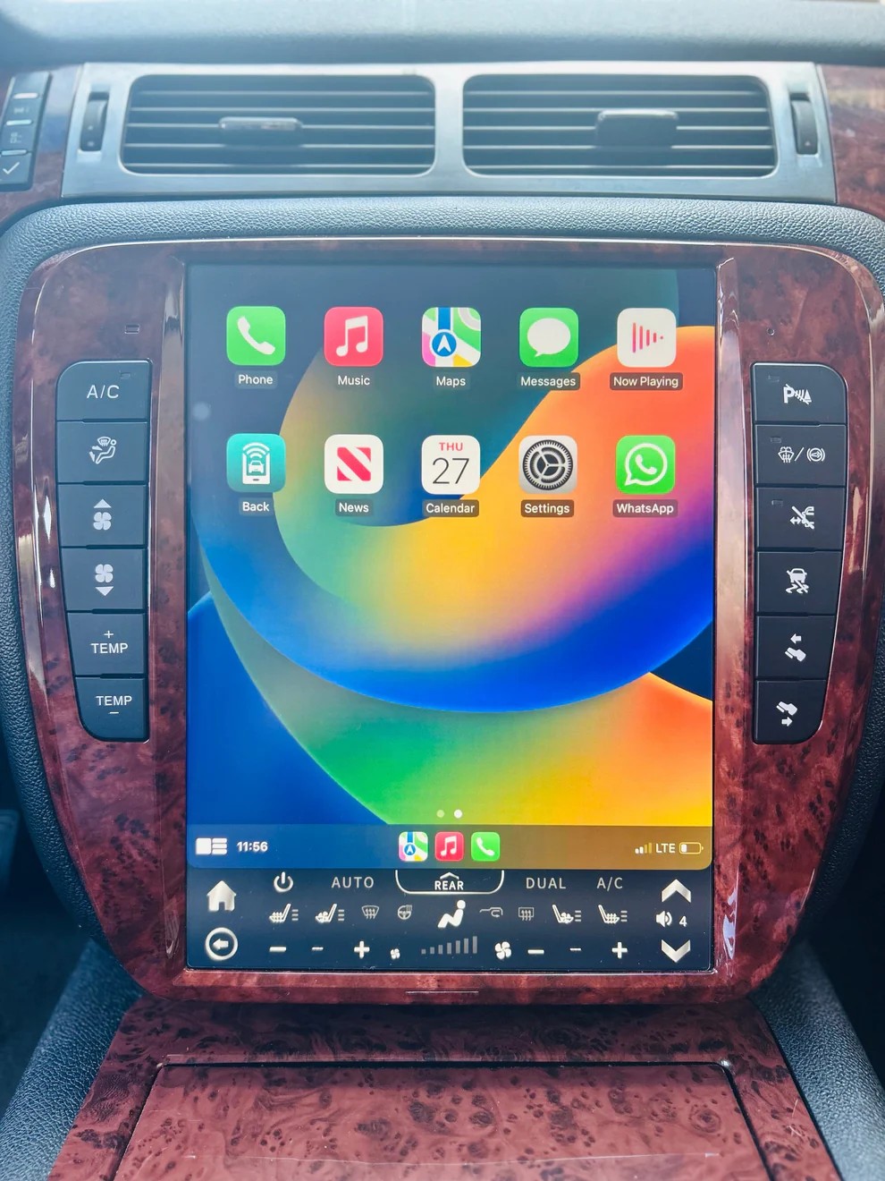 13“inch Tesla Style Vertical Screen Android 13 Car Radio GPS Navigation For Chevrolet Silverado Tahoe Suburban GMC Yukon Sierra Avalanche 2007 - 2014 Car Multimedia Stereo Player