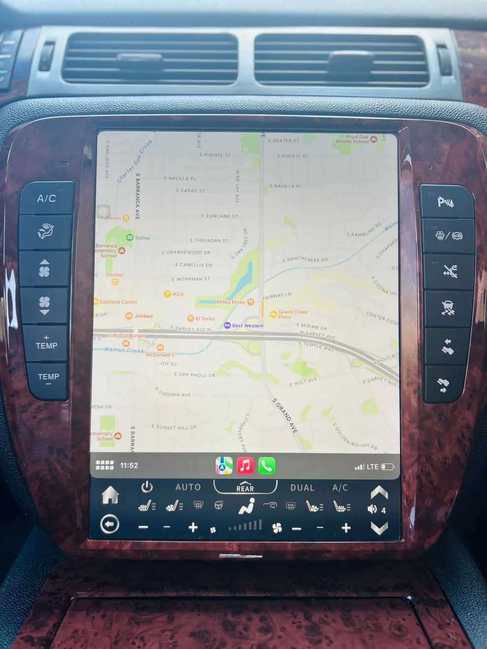 13“inch Tesla Style Vertical Screen Android 13 Car Radio GPS Navigation For Chevrolet Silverado Tahoe Suburban GMC Yukon Sierra Avalanche 2007 - 2014 Car Multimedia Stereo Player