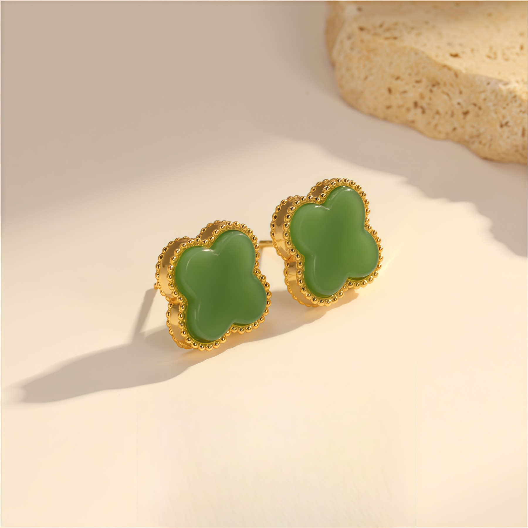 Natural Green Agate Four-Leaf Clover Lucky Charm Necklace & Earring Set- EclatDoré