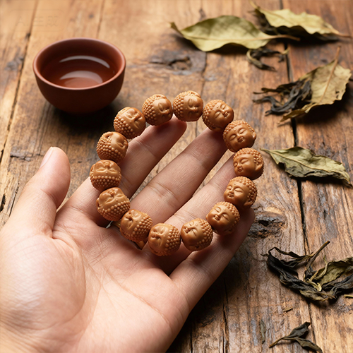 Buddha Head Tathagata Holding Bracelet