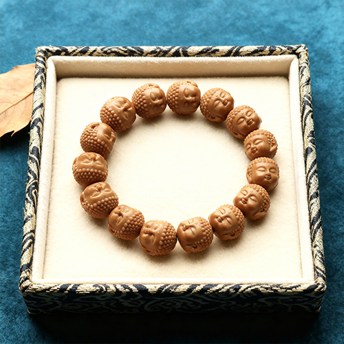 Buddha Head Tathagata Holding Bracelet