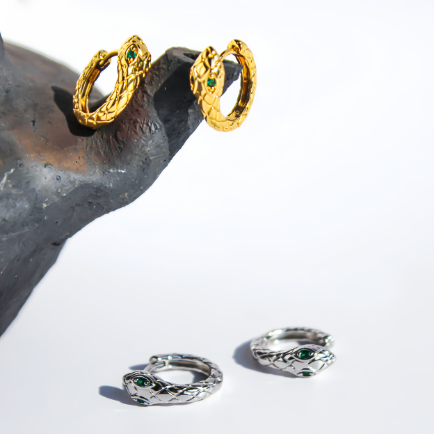 Zodiac Green Zircon Snake Eye Earrings - Adjustable Snake Earrings, Unique Statement Jewelry- EclatDoré