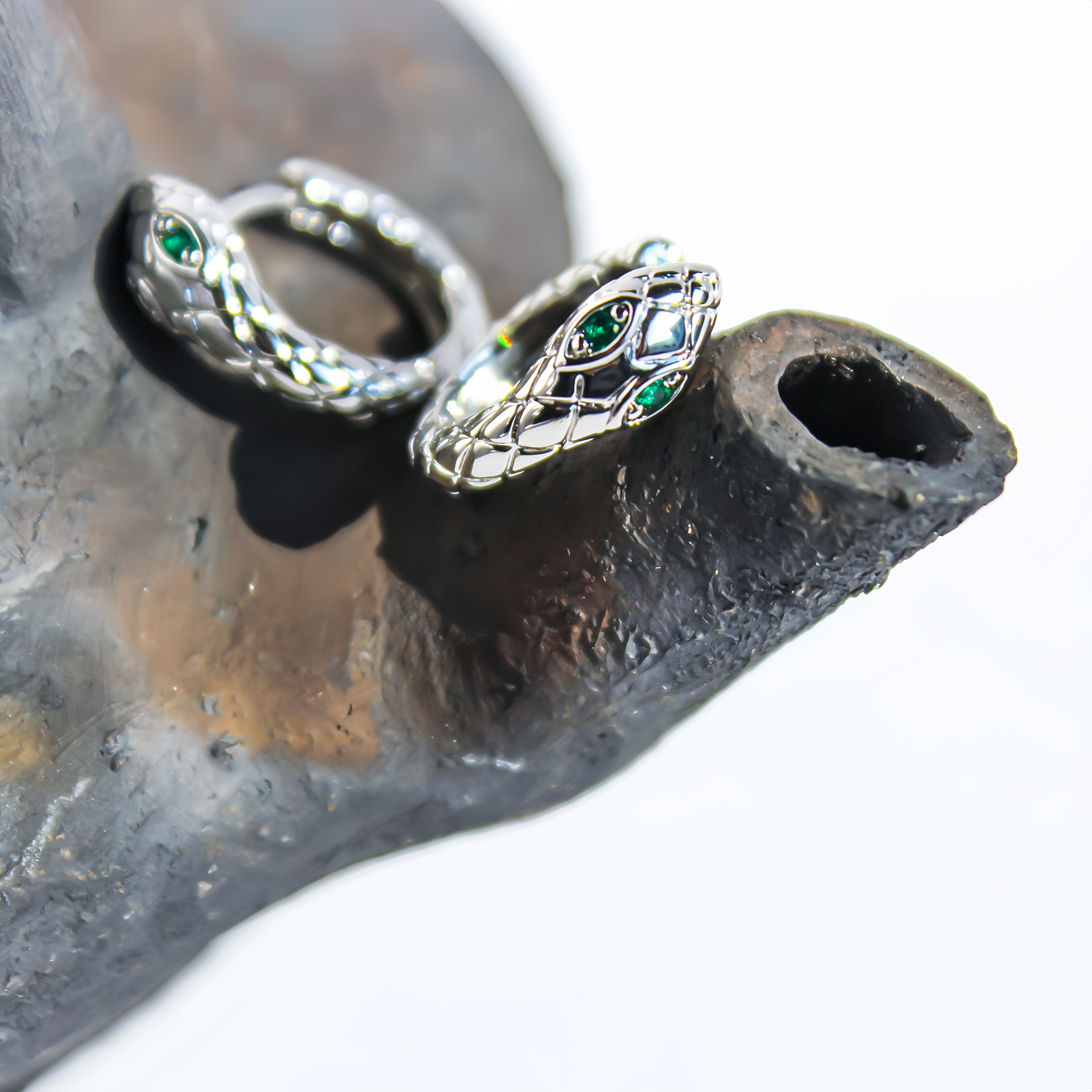 Zodiac Green Zircon Snake Eye Earrings - Adjustable Snake Earrings, Unique Statement Jewelry- EclatDoré