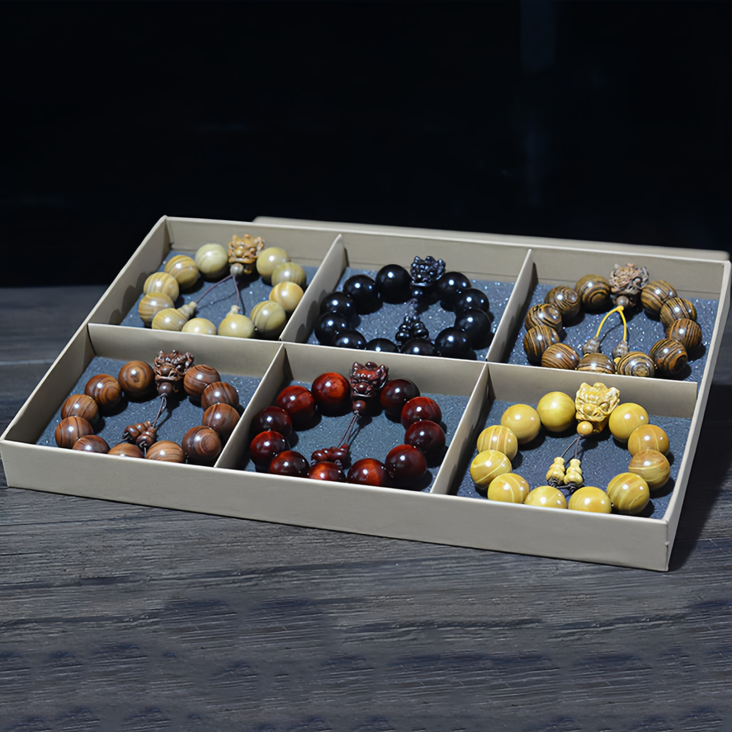 Rosewood Green Sandalwood Small Leaf Red Sandalwood Dragon Carved Protection Bracelet