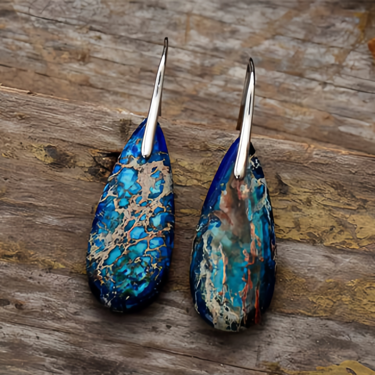 Emperor Stone Healing Crystal Earrings，Handmade Chakra-Balancing Energy Jewelry- EclatDoré