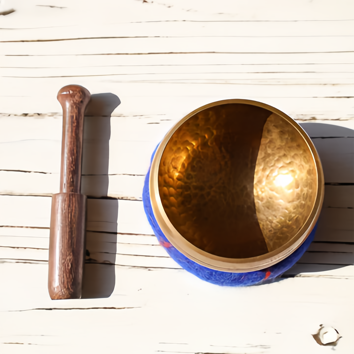 Handmade Authentic Tibetan Singing Bowl Set for Energy Healing & Mindfulness Meditation- EclatDoré