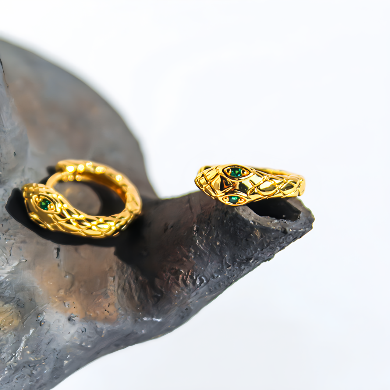 Zodiac Green Zircon Snake Eye Earrings - Adjustable Snake Earrings, Unique Statement Jewelry- EclatDoré