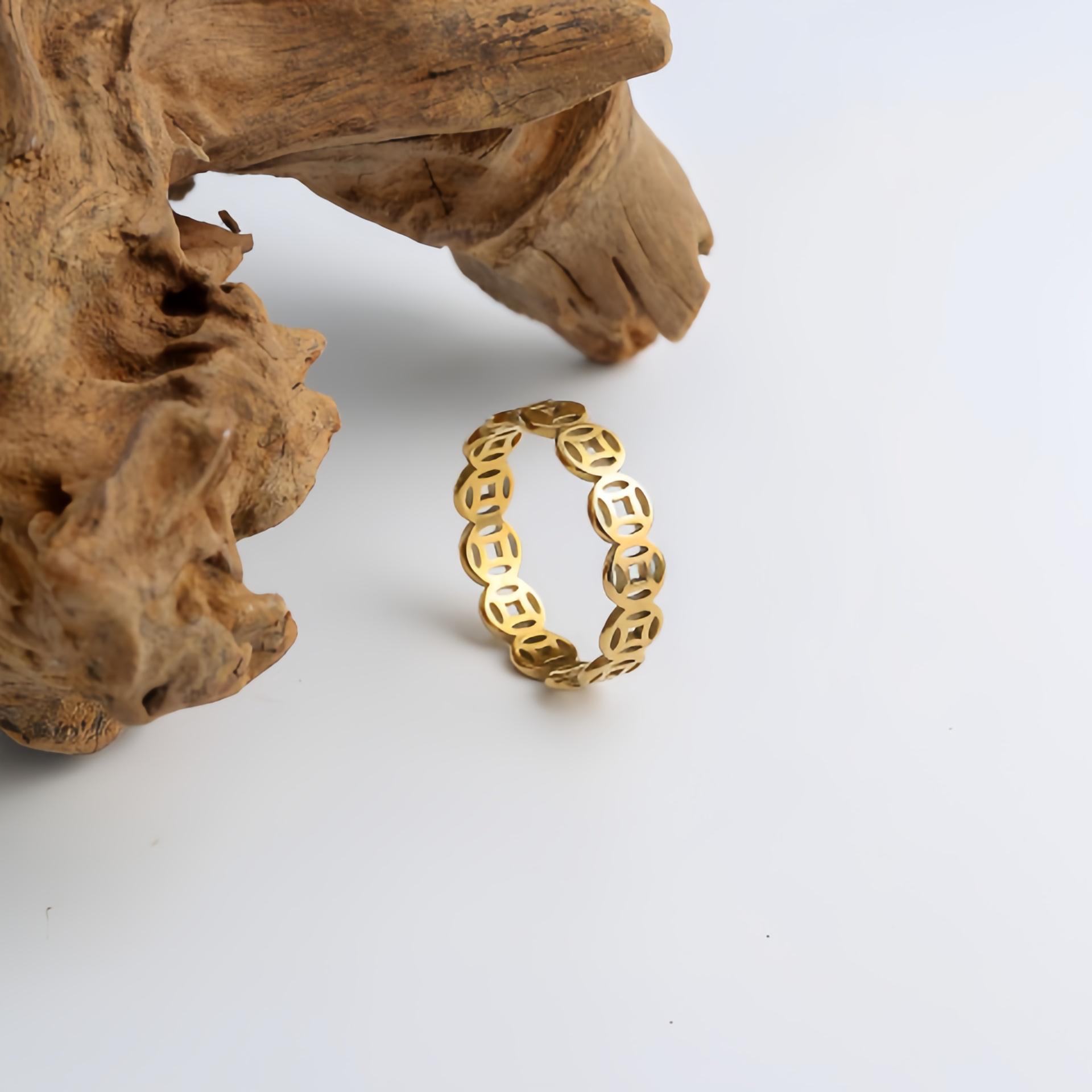 Vintage 18K Gold Plated Lucky Money Coin Ring for  Men & Women - Adjustable Stackable Fortune Attraction Jewelry- EclatDoré