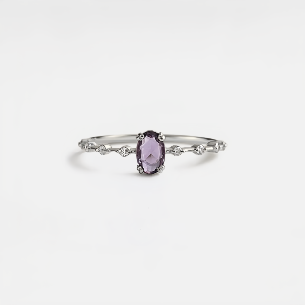 925 Sterling Silver Natural Amethyst Oval Ring | Fashion-Forward Stacking Jewelry for Friends- EclatDoré