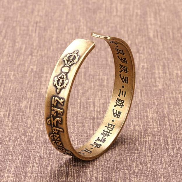 Tibetan Mahāpratisarā mantra in Sanskrit copper brass healing bracelet