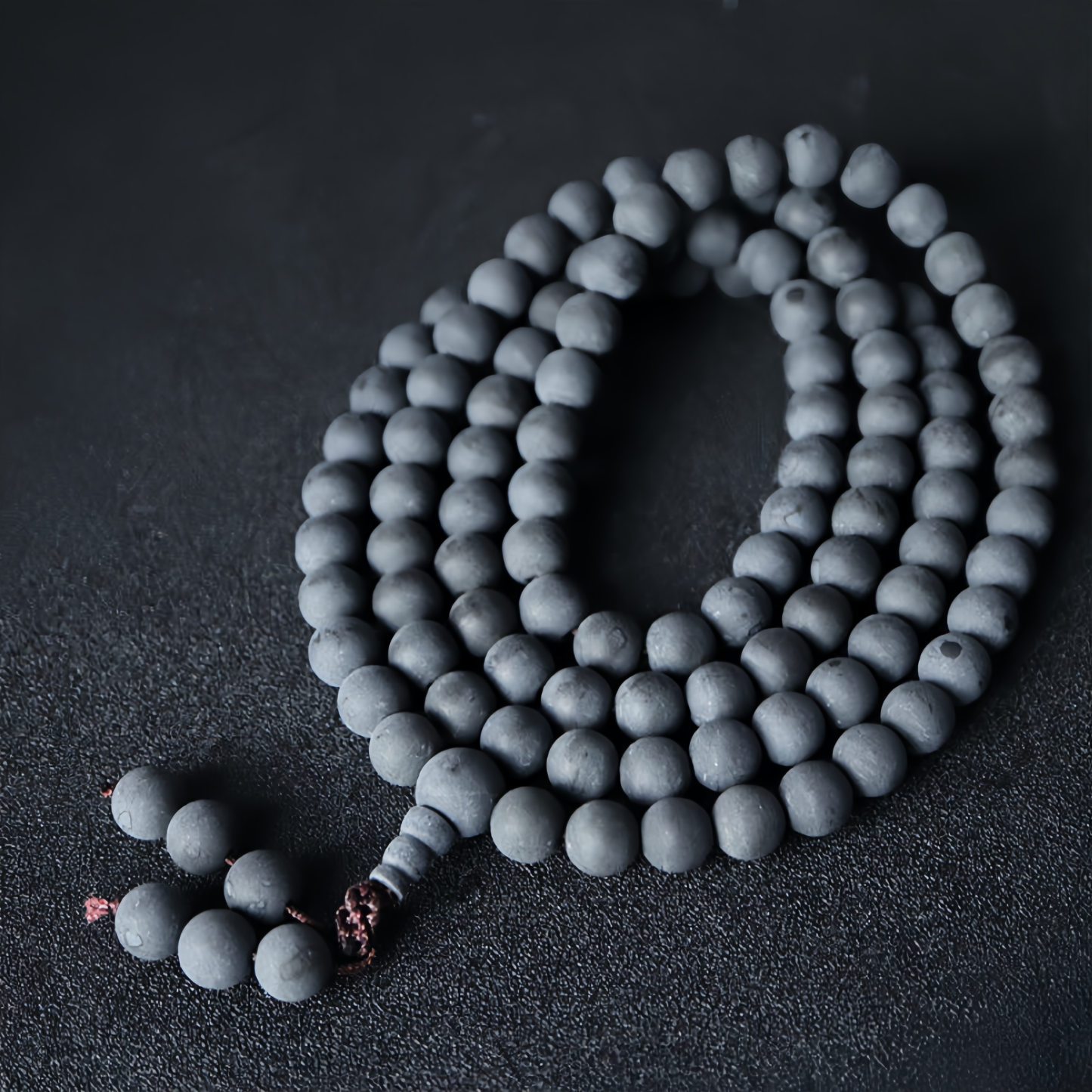 Sacred Buddhist Healing Power: 108 Beads Bodhi Seed Mala Bracelet with Natural Amber for Enhanced Spirituality and Wellness- EclatDoré