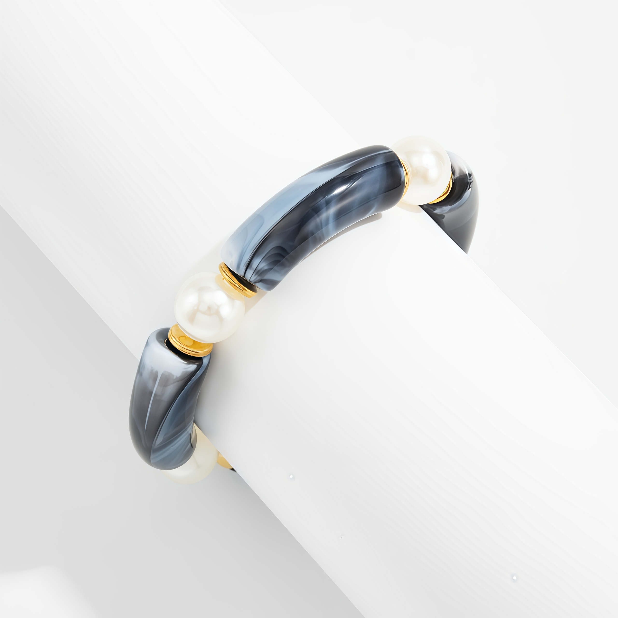 Bamboo Rhythm Flowing Light·Bleu-dyed Curved Pearl Bracelet