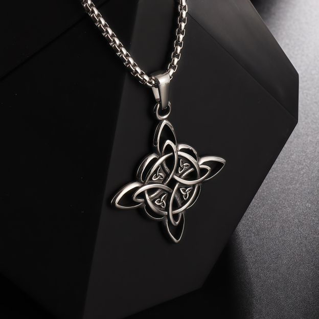 Young Chinese Knot Titanium Steel Necklace | Full of Vitality