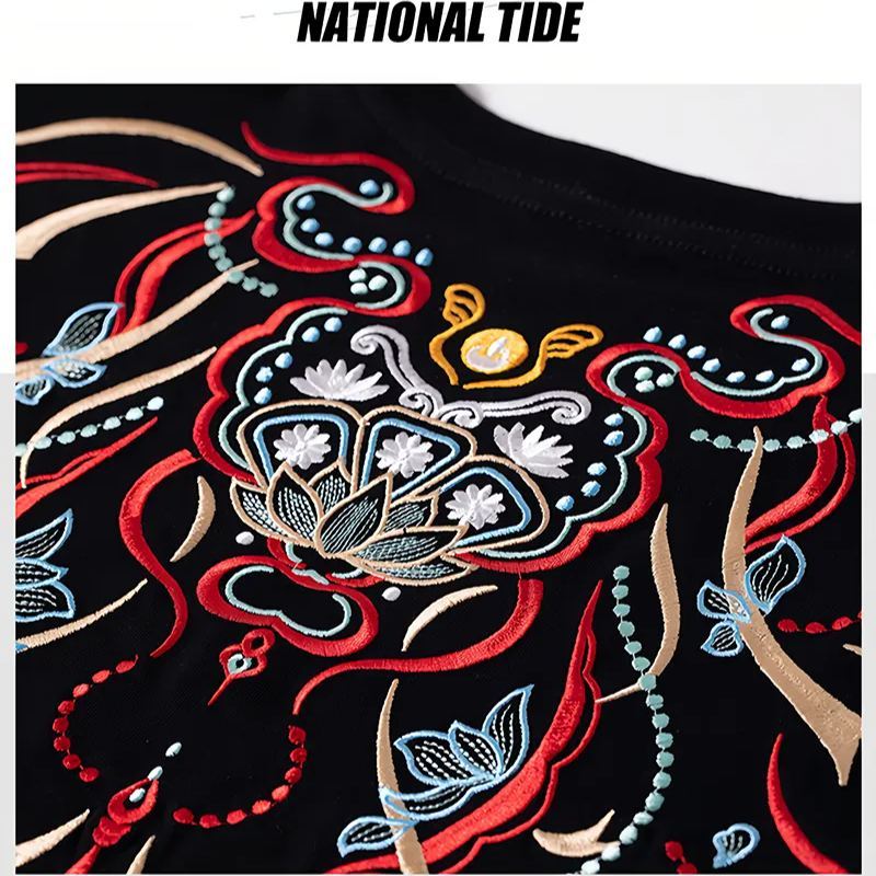 Koi Embroidered Men's T-Shirt | Cotton Hip-Hop Street Loose Large Size T-Shirt