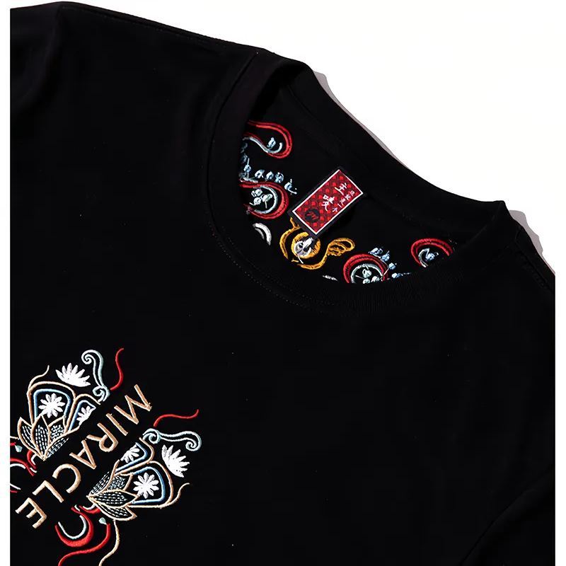 Koi Embroidered Men's T-Shirt | Cotton Hip-Hop Street Loose Large Size T-Shirt