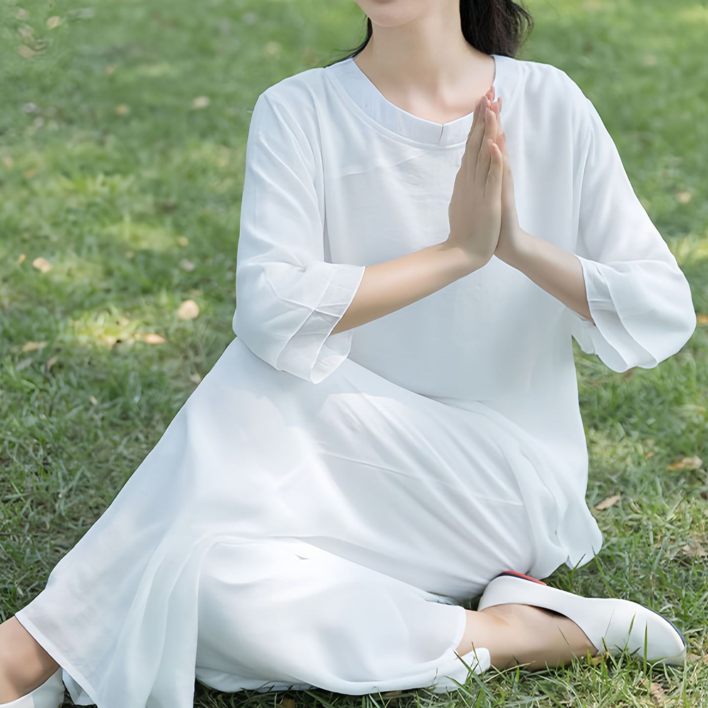 Zen Cotton and Linen Round Neck Mid Sleeve Suit