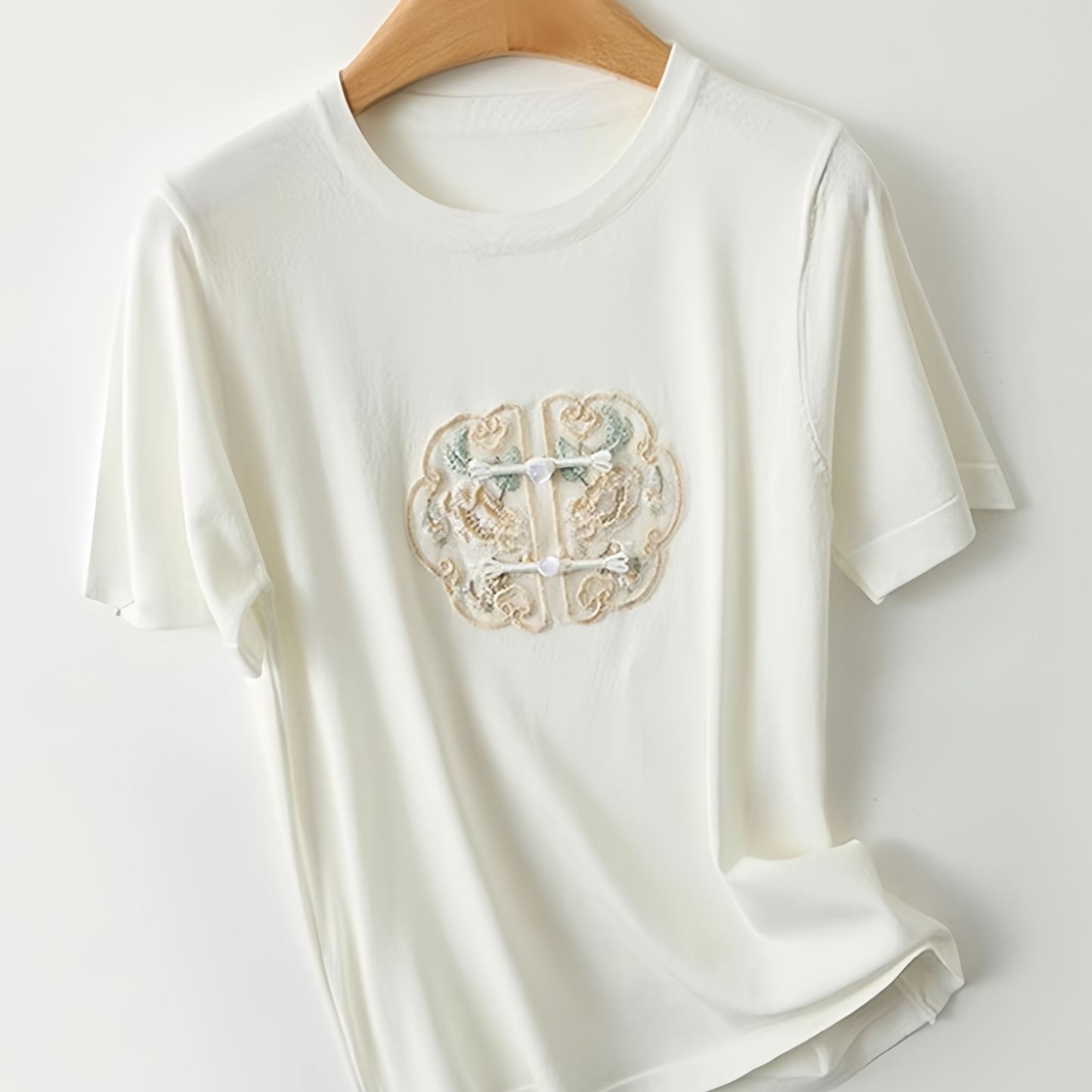 Intangible Cultural Heritage New Chinese Style Ice Silk Embroidered T-shirt for Women- EclatDoré