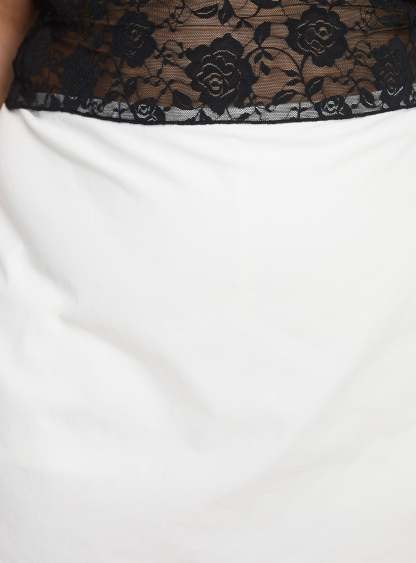 Gigi Skort White Curve