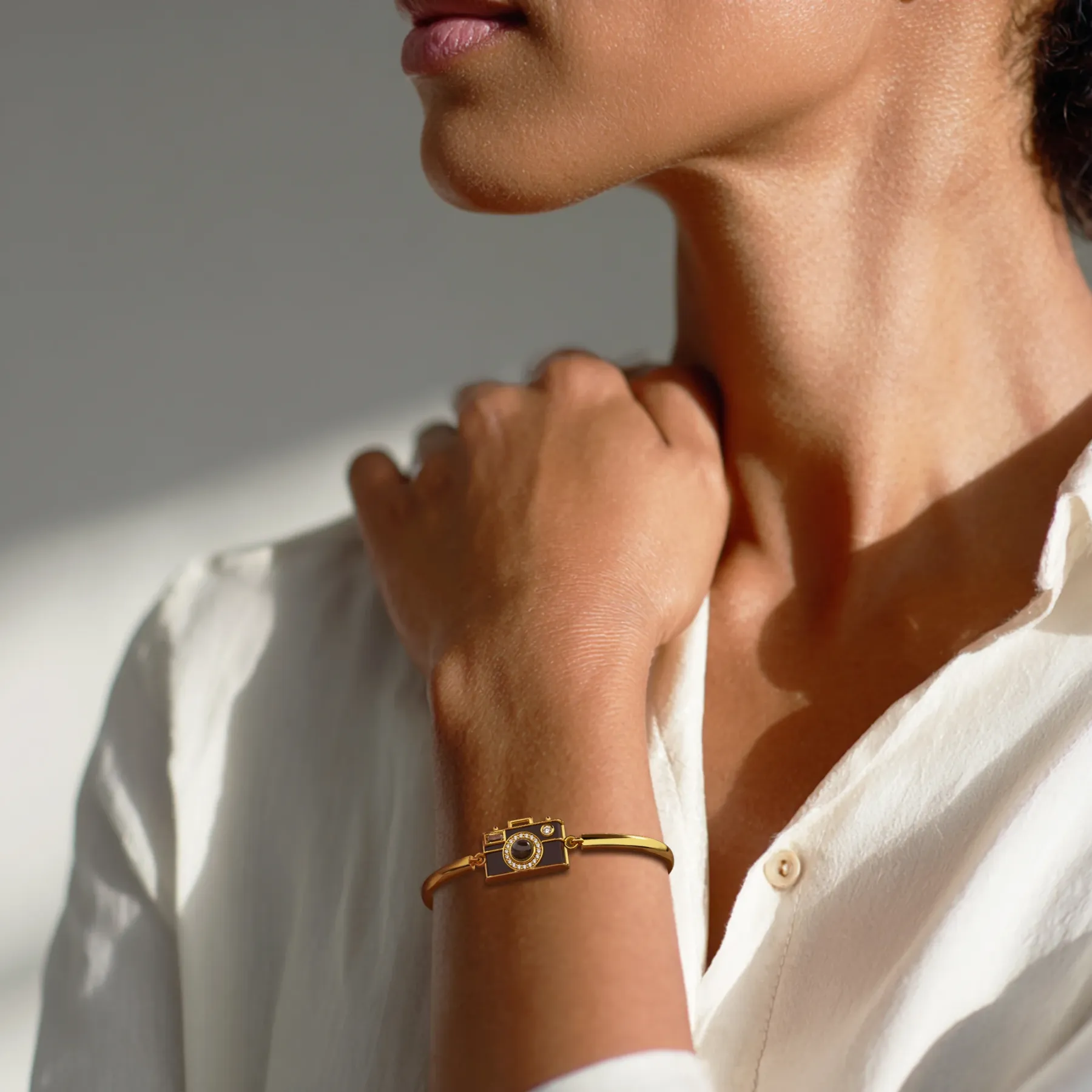 Vintage Camera Projection Bracelet with Hidden Photo-BY PROMISE-Projection,Photo