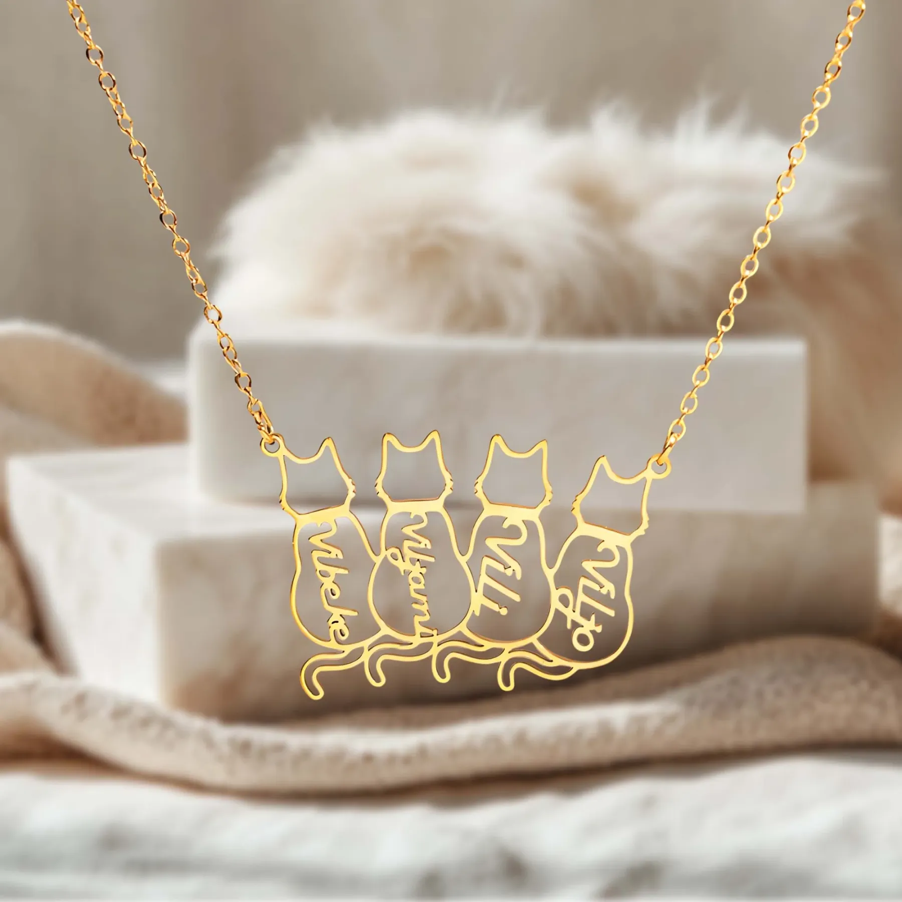 Custom 1–6 Cat Back Outline Name Necklace