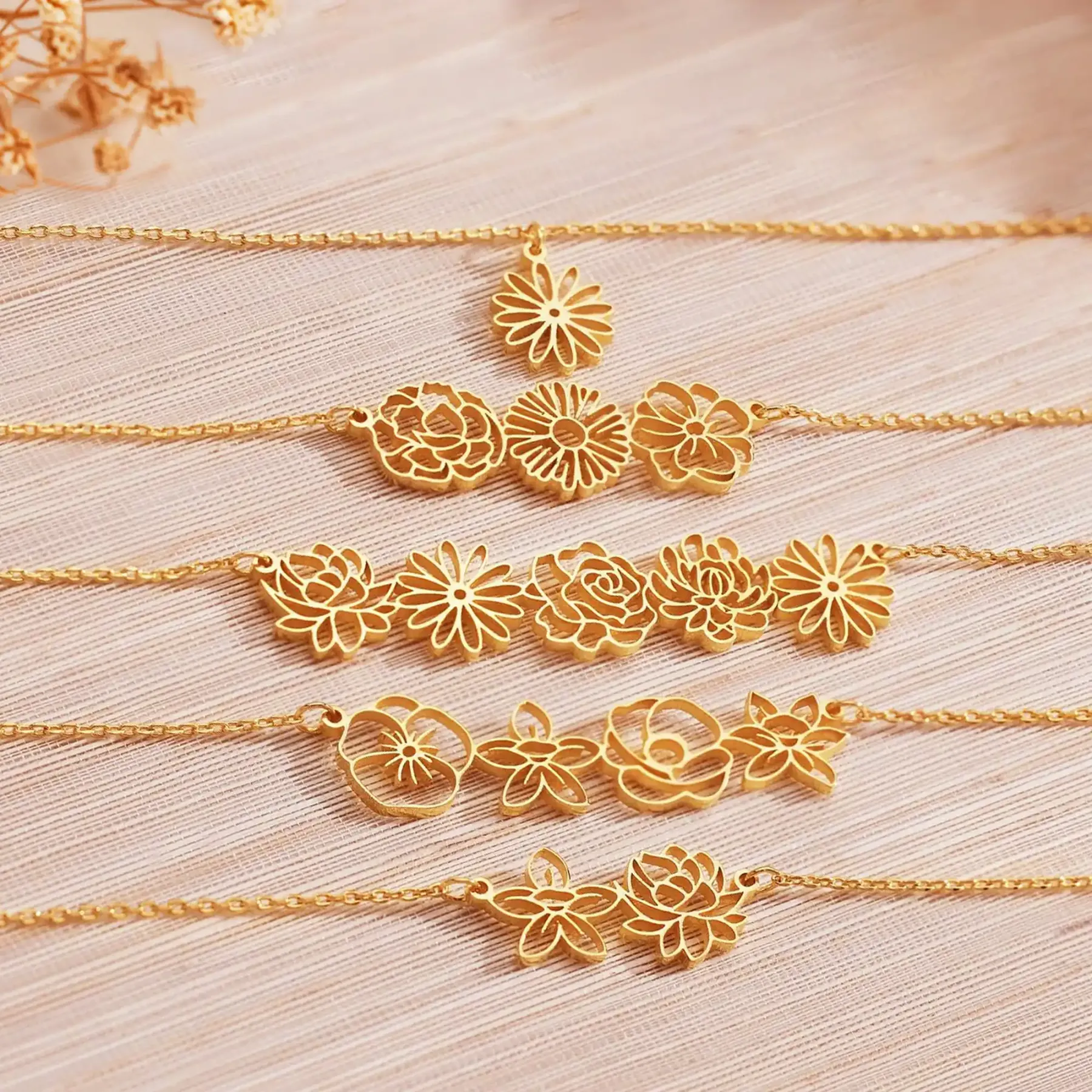 Custom 1-8 Connected Birth Flower Necklace