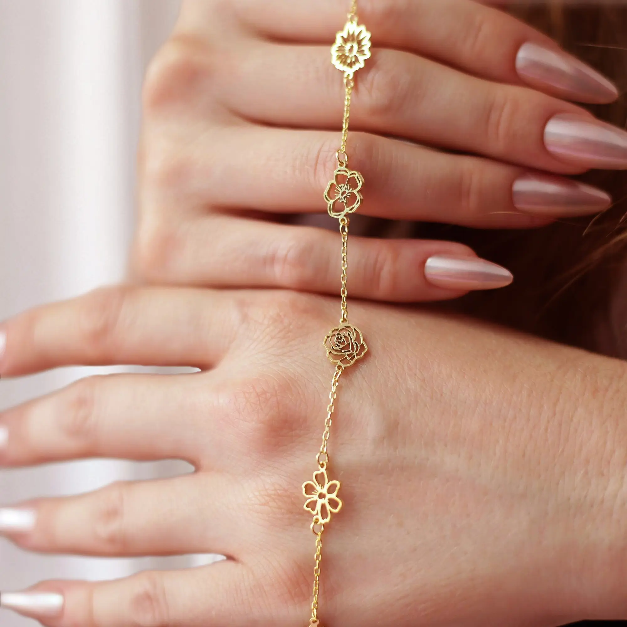 Custom 1-5 Separated Birth Flower Necklace-BY PROMISE-Birth Flower