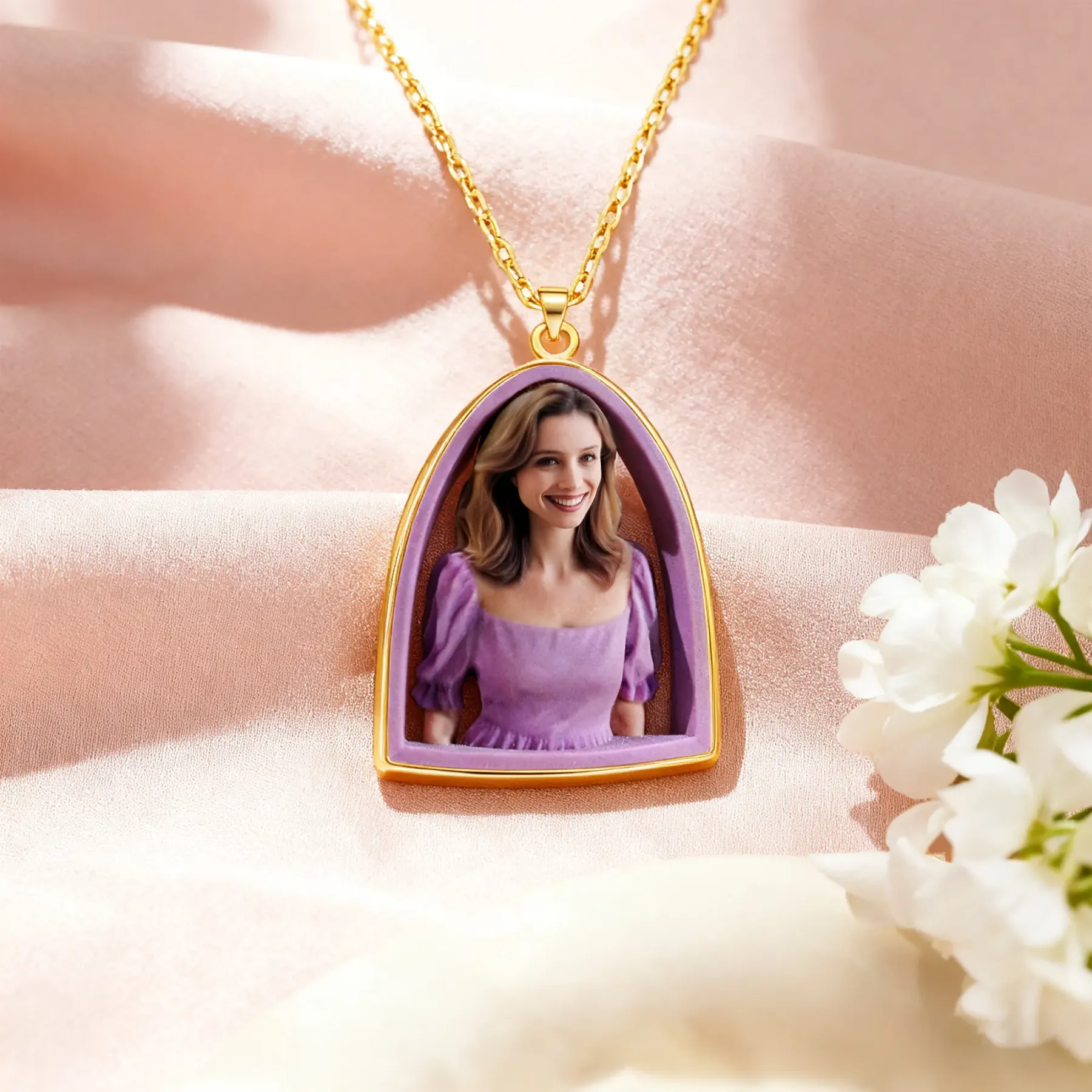 Personalized Highly Realistic Full-Color 3D Bust Figurine Necklace