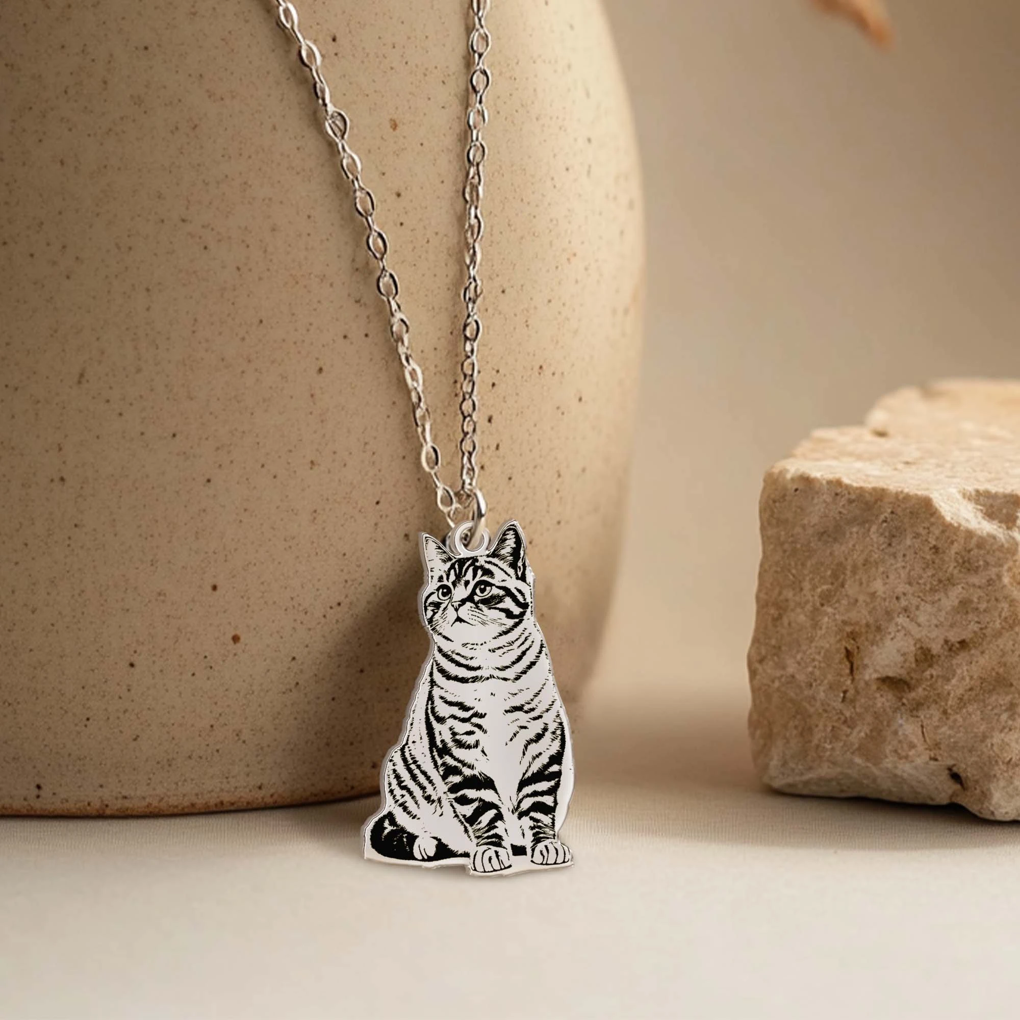 Custom Cat Dog Full Body Portrait Pendant Necklace for Pet Lovers