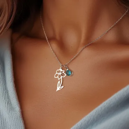 Personalized Birth Flower Necklace with Round Birthstone