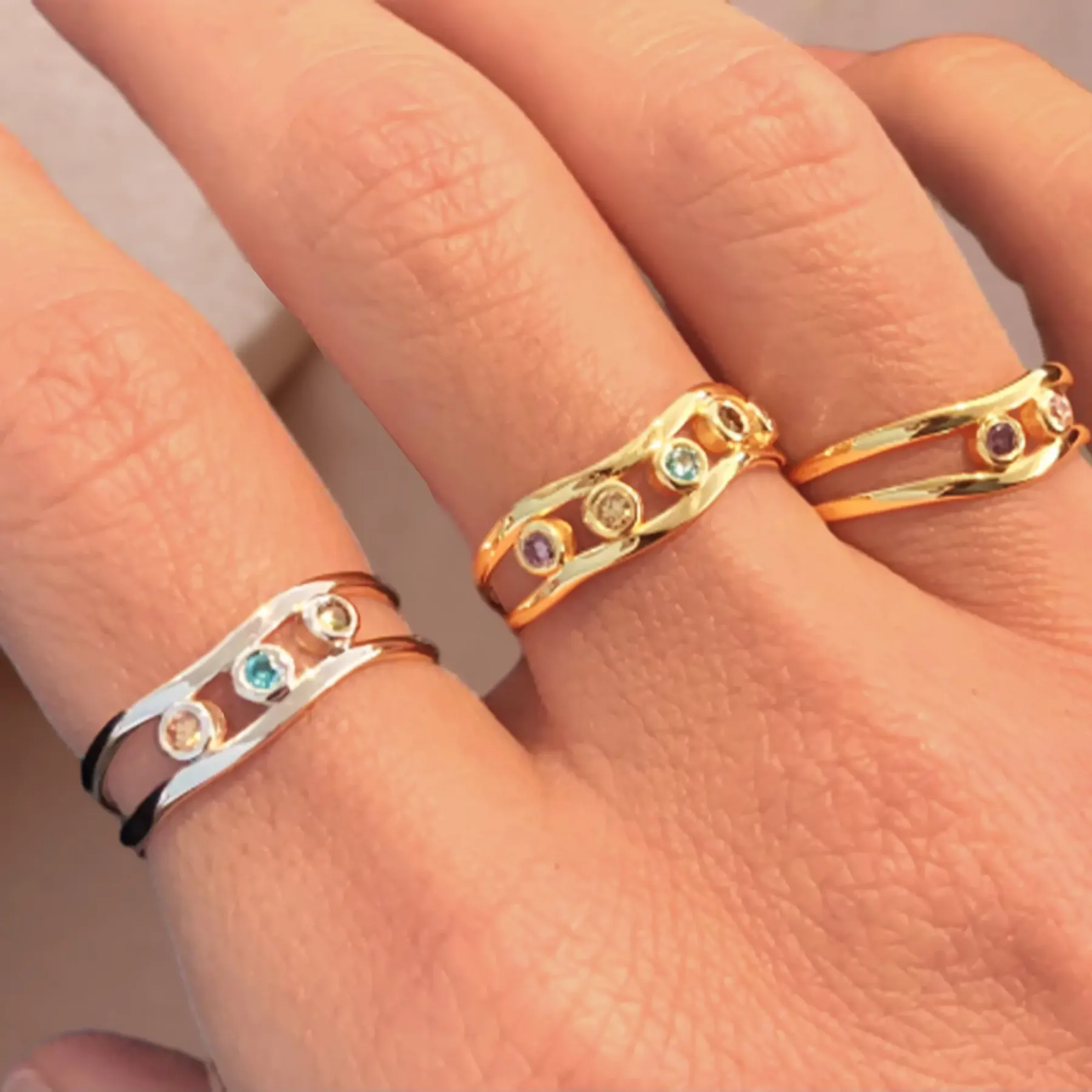 Custom 1-5 Round Birthstone Wave Ring-BY PROMISE-For Mom,Birthstone