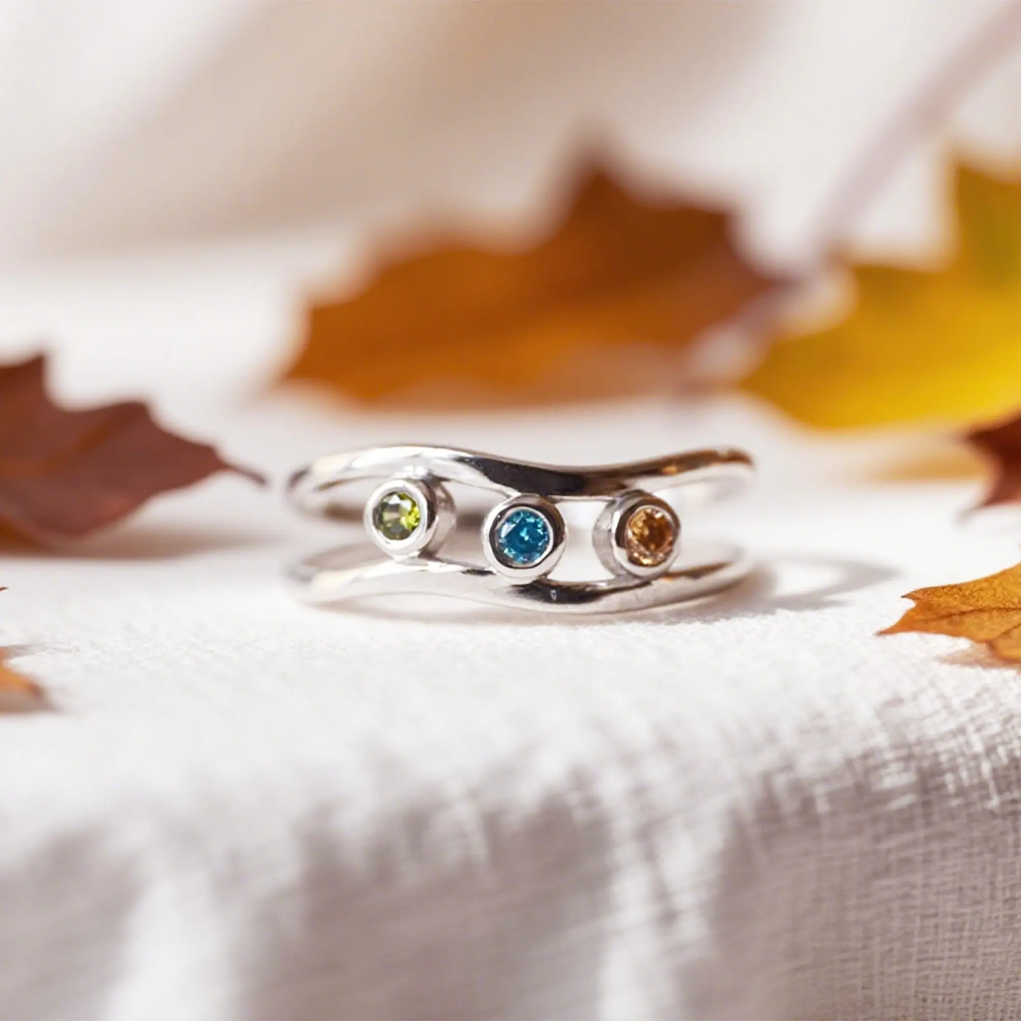 Custom 1-5 Round Birthstone Wave Ring-BY PROMISE-For Mom,Birthstone