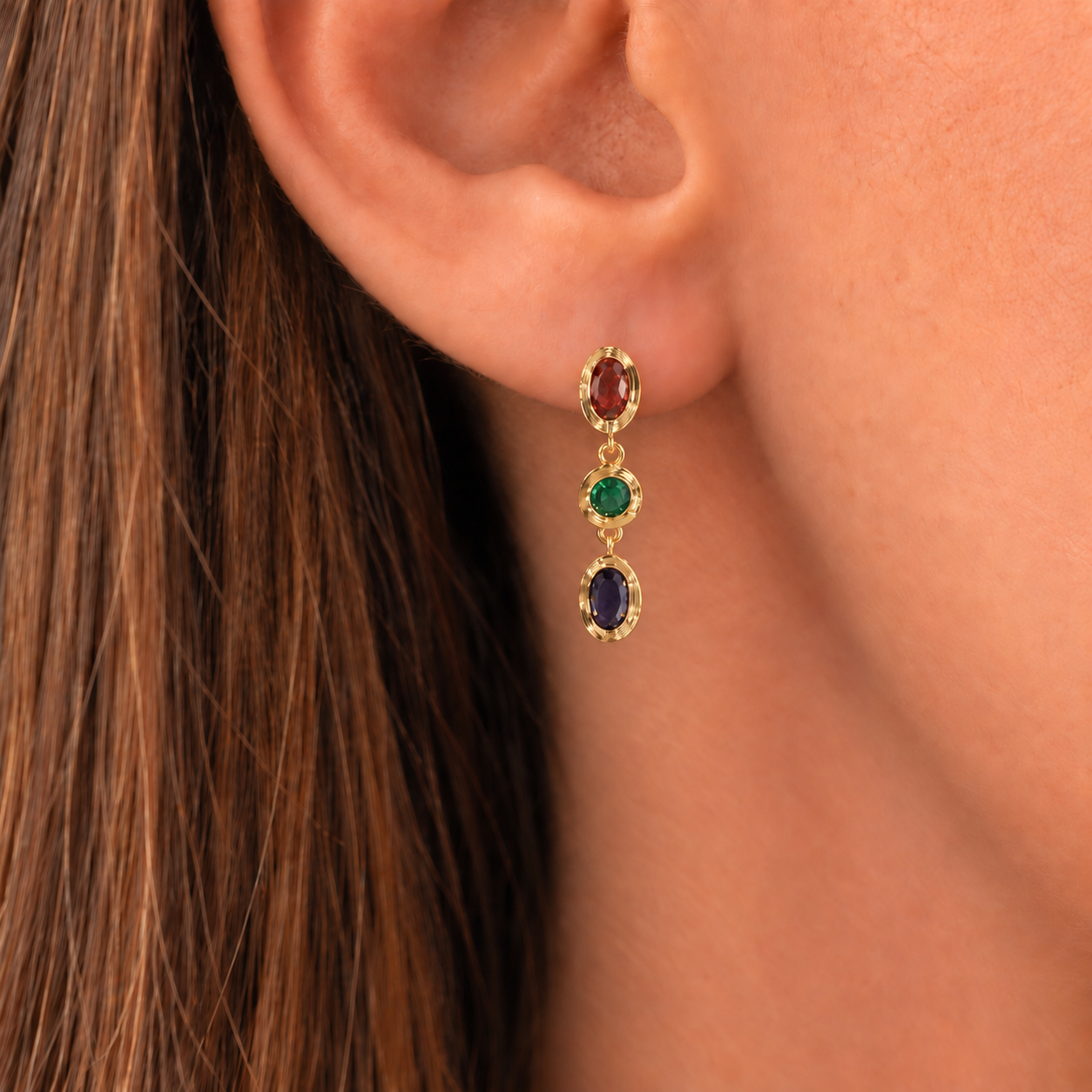 Egg-shaped Zircon Drop Earrings