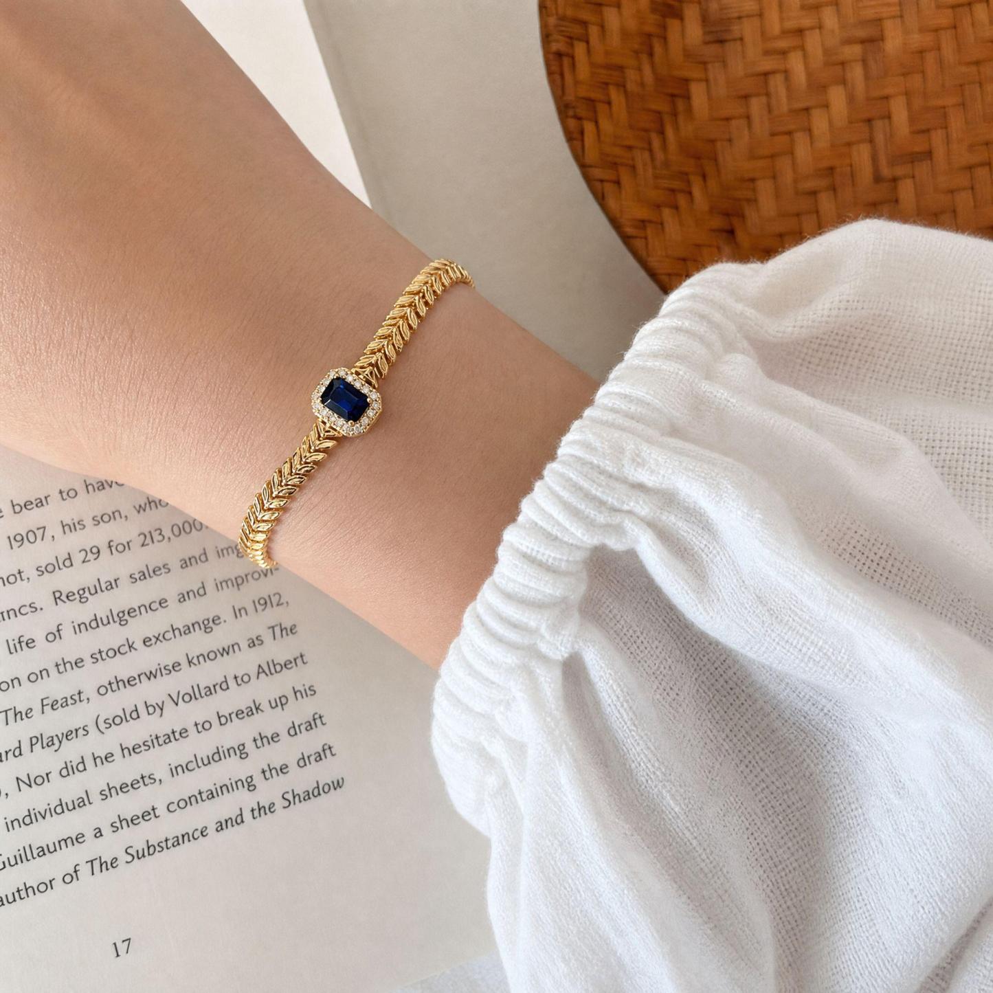 Long blue zircon bracelet