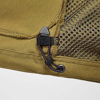 ナイキ ACG "Smith Summit"