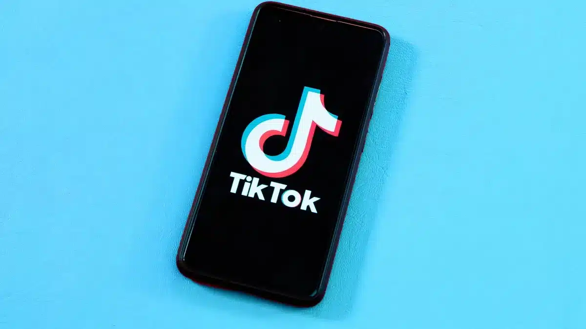 tiktok_phone