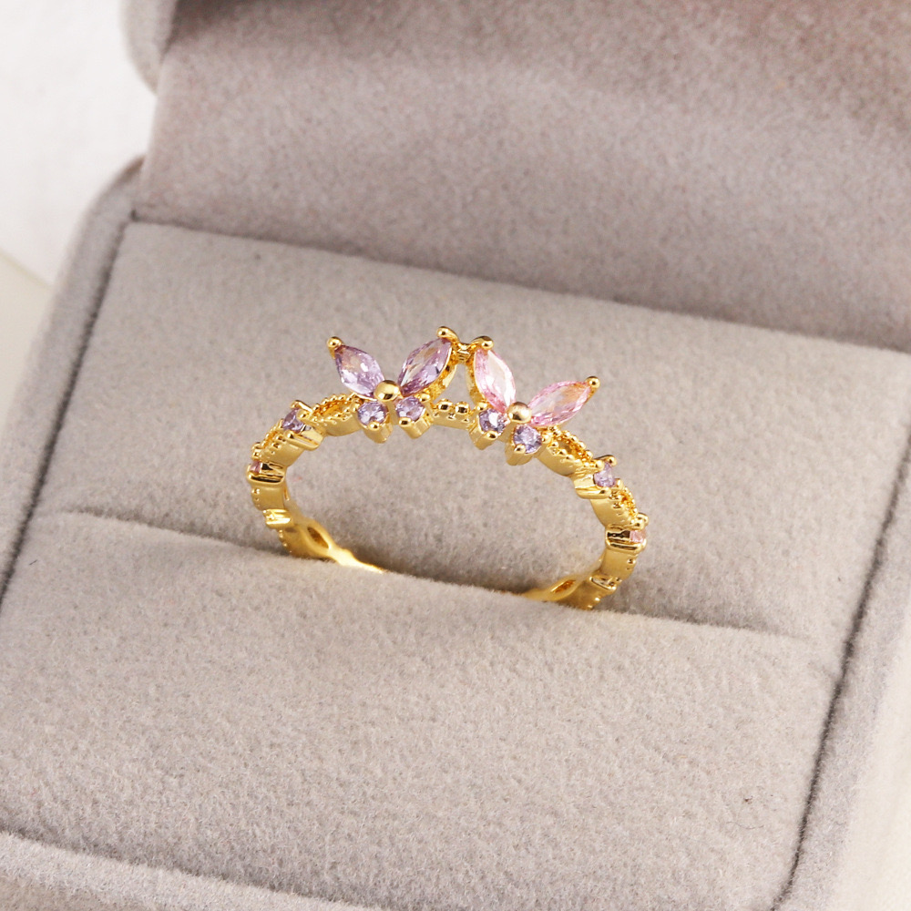 25 Styles of Dreamy Sparkling Zircon Rings