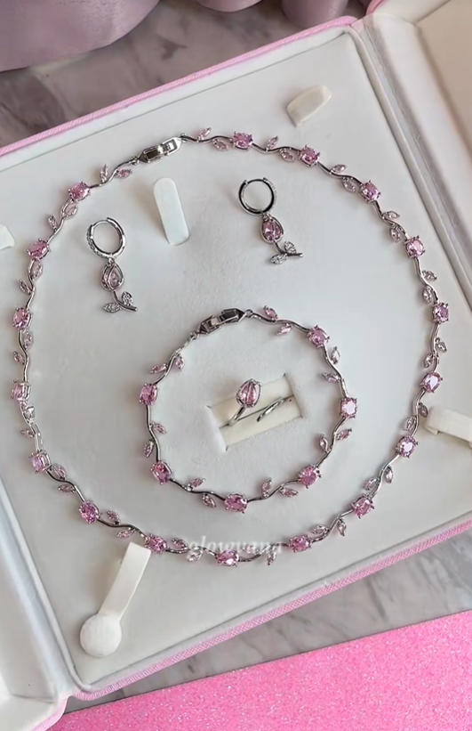 Valentines Day Gifts❤️