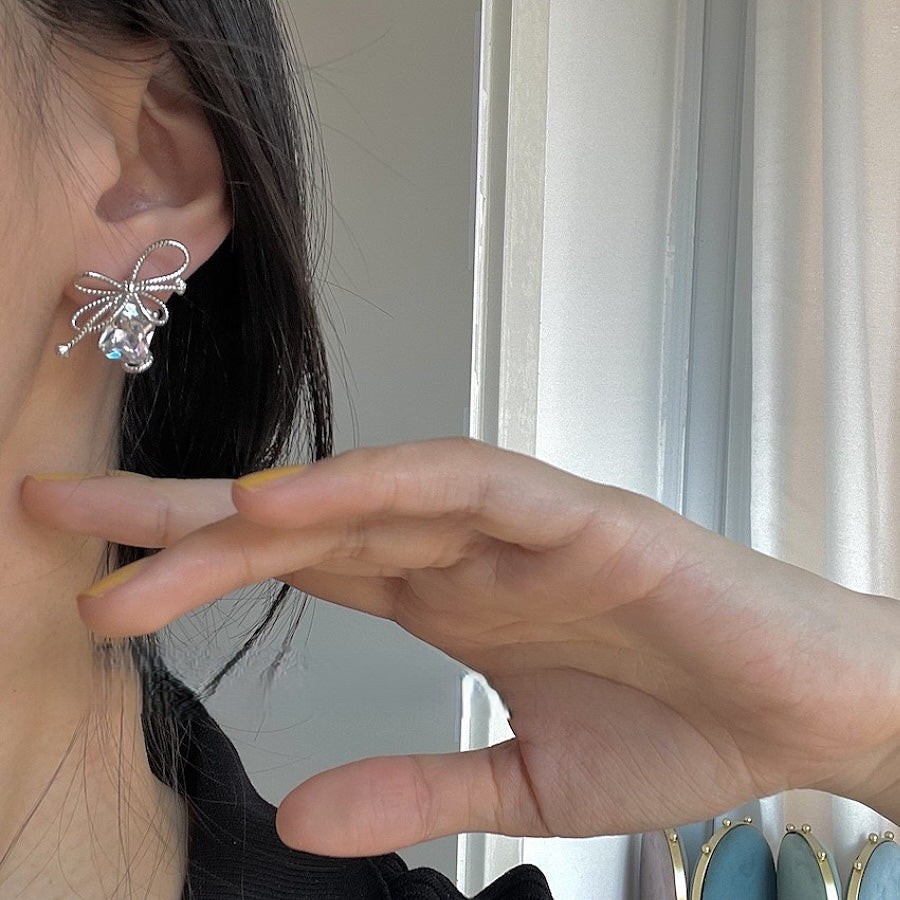 Bow baguette diamond zircon silver pin stud earrings