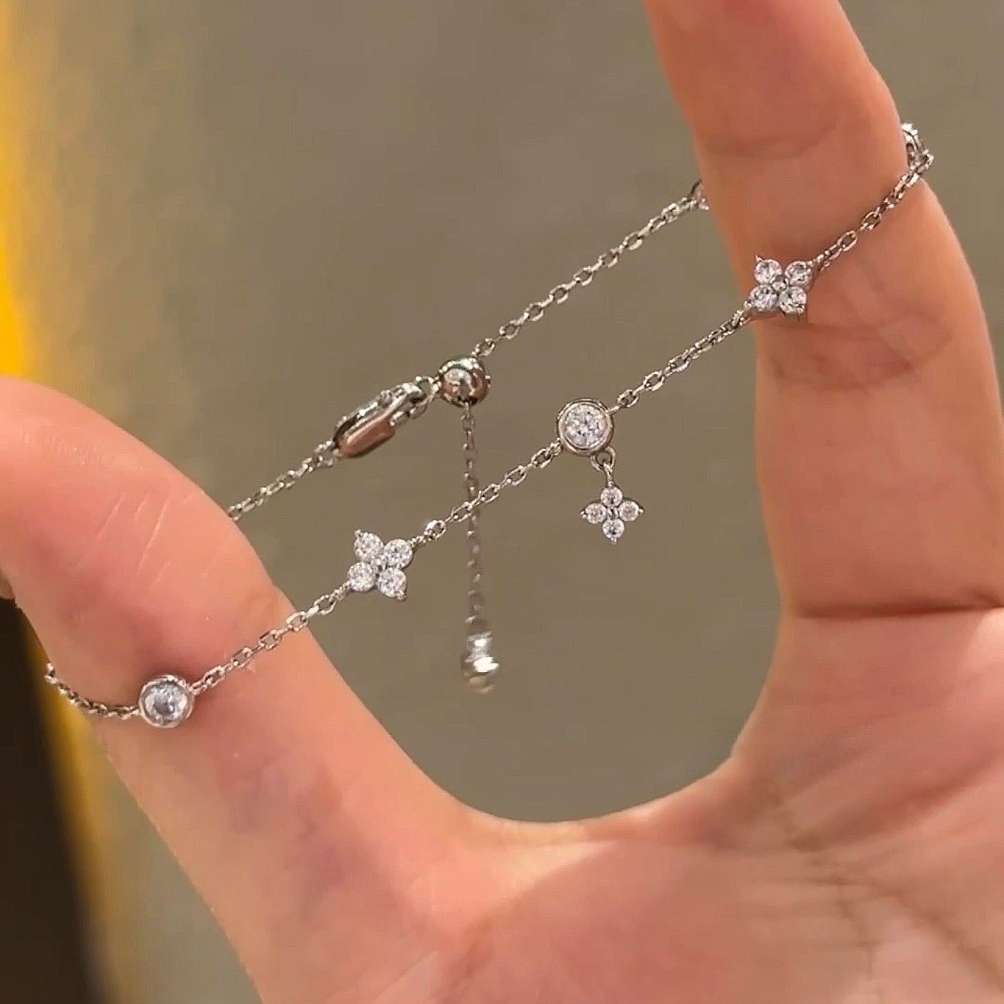 925 Silver Four Leaf Bubble Diamond Bracelet