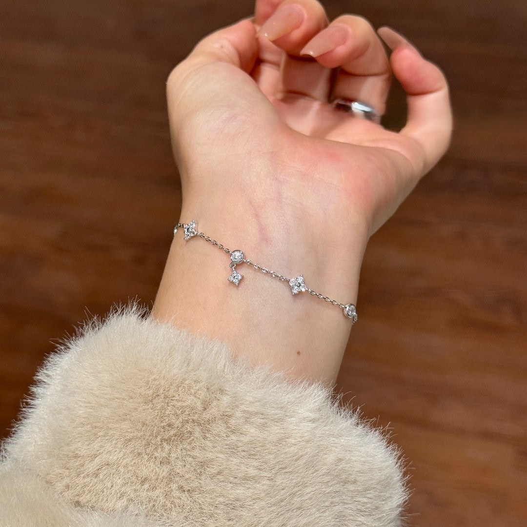 925 Silver Four Leaf Bubble Diamond Bracelet