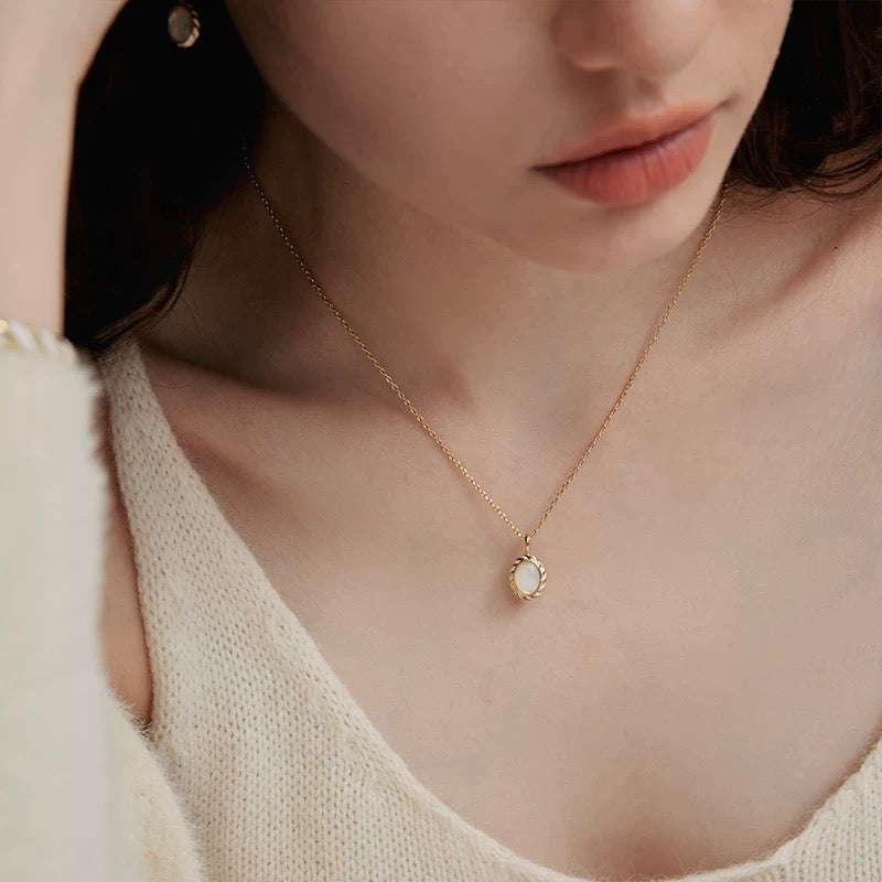 Goldier Earrings / Necklace / Set