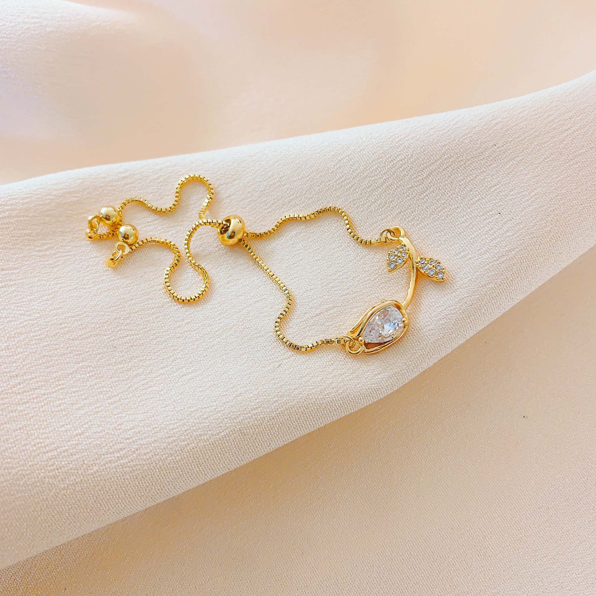 Dreamy Tulip Necklace Bracelet / Necklace / Ring / Earrings